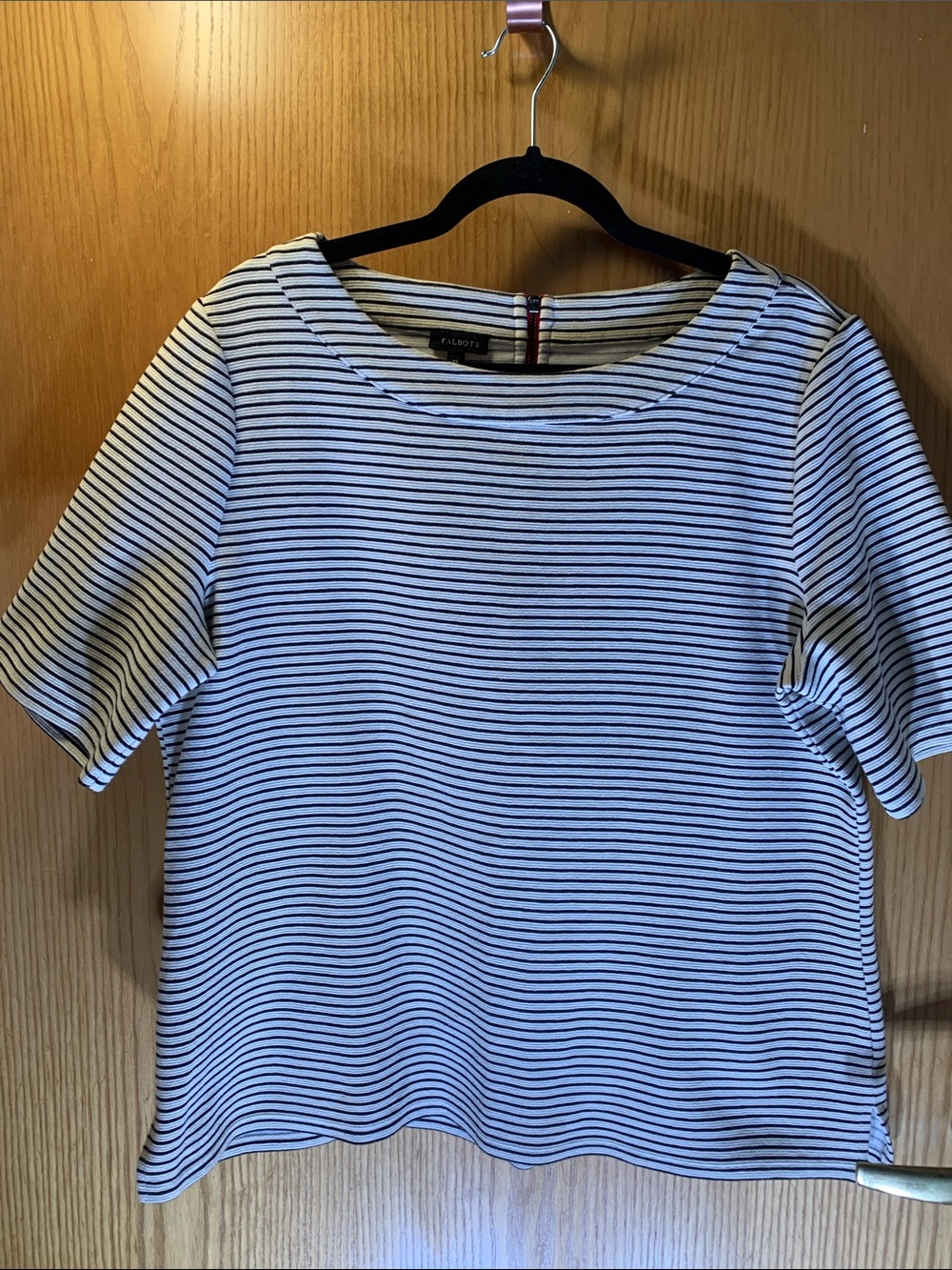 Talbots Striped Women’s Top - White / Black Stripes w/ Red Zip - Size XL